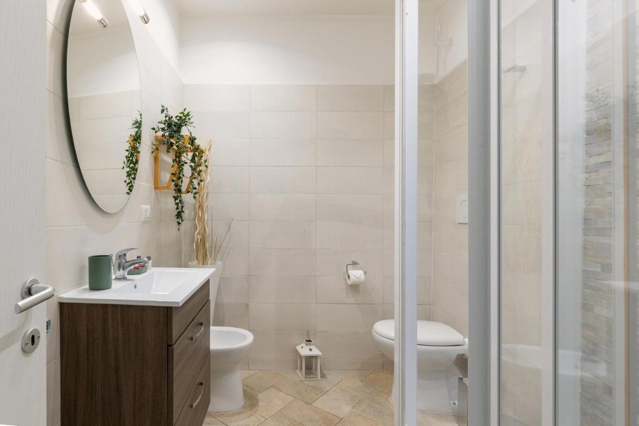 Rome As You Feel - Charming Abode In Trastevere Экстерьер фото